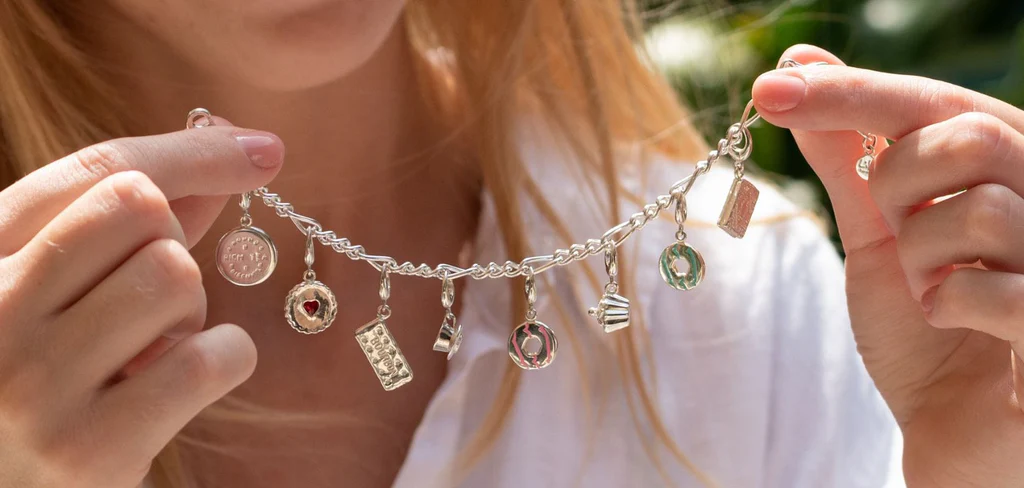 Guide To Choosing Quality Custom Charm Bracelets